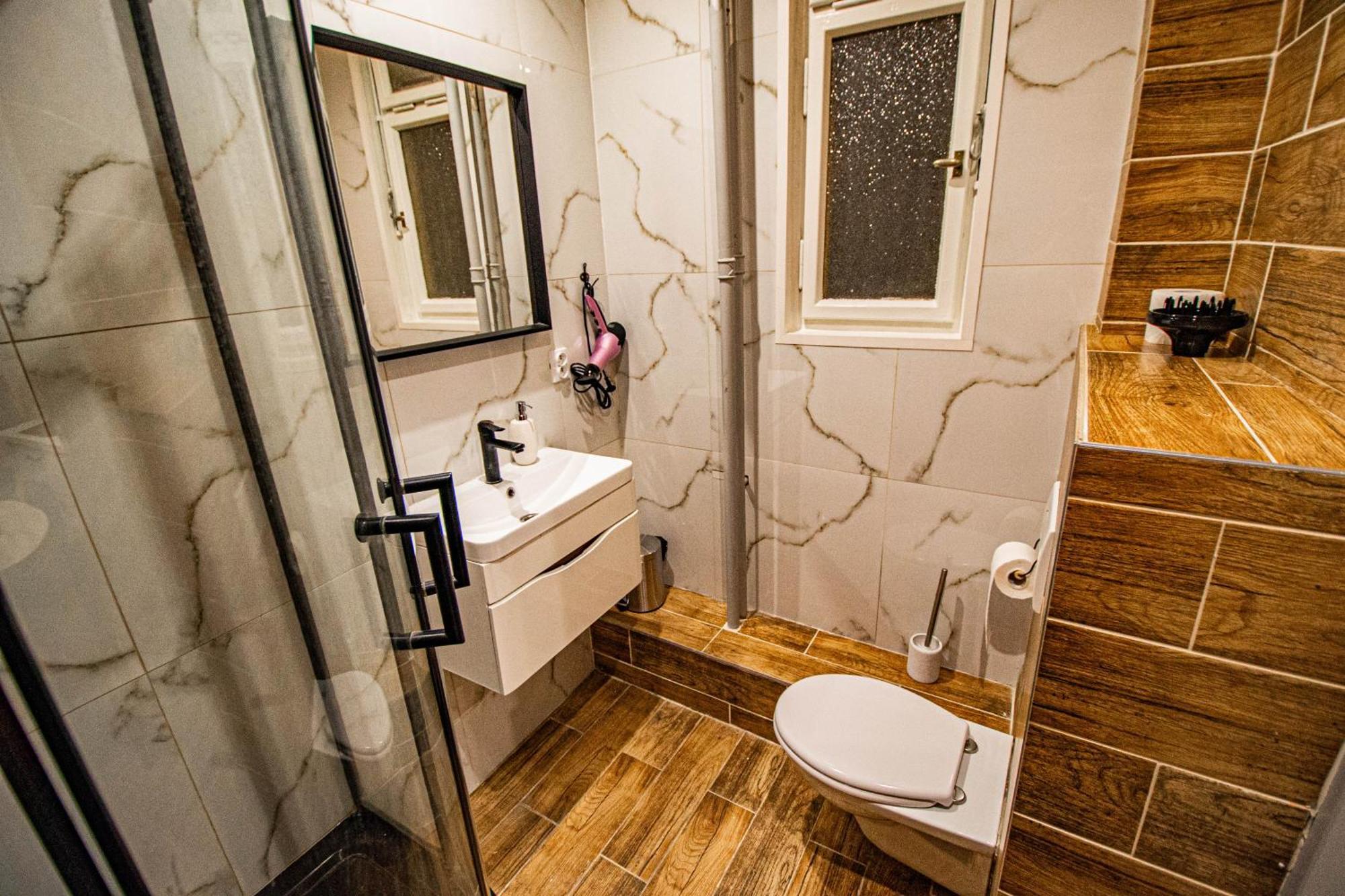 פראג Cozy Studio In The Main City Center מראה חיצוני תמונה