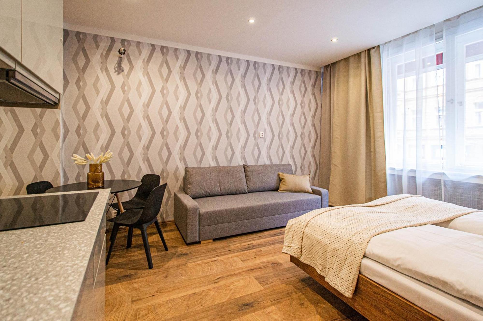 פראג Cozy Studio In The Main City Center מראה חיצוני תמונה